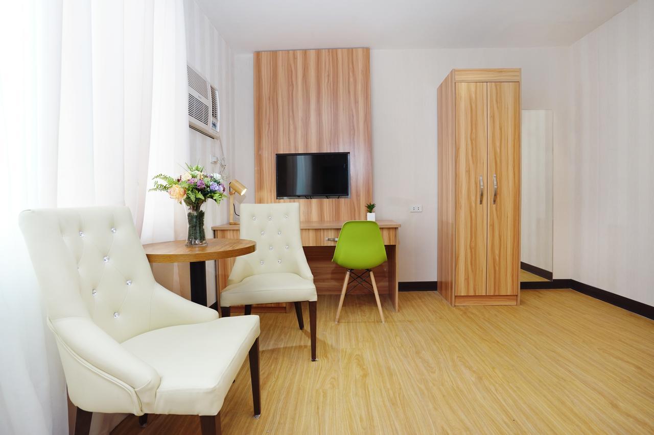 Baypark Hotel Calbayog Ngoại thất bức ảnh
