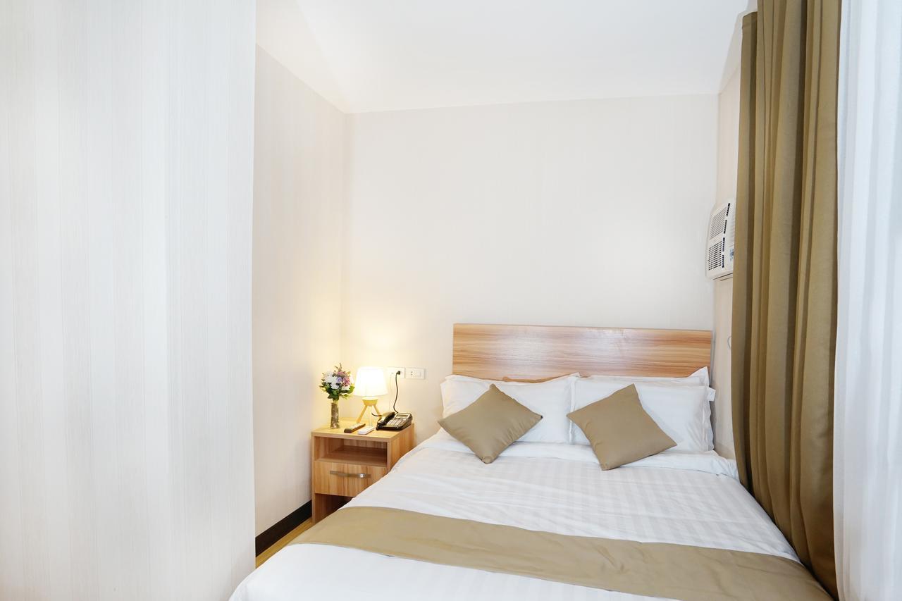 Baypark Hotel Calbayog Ngoại thất bức ảnh